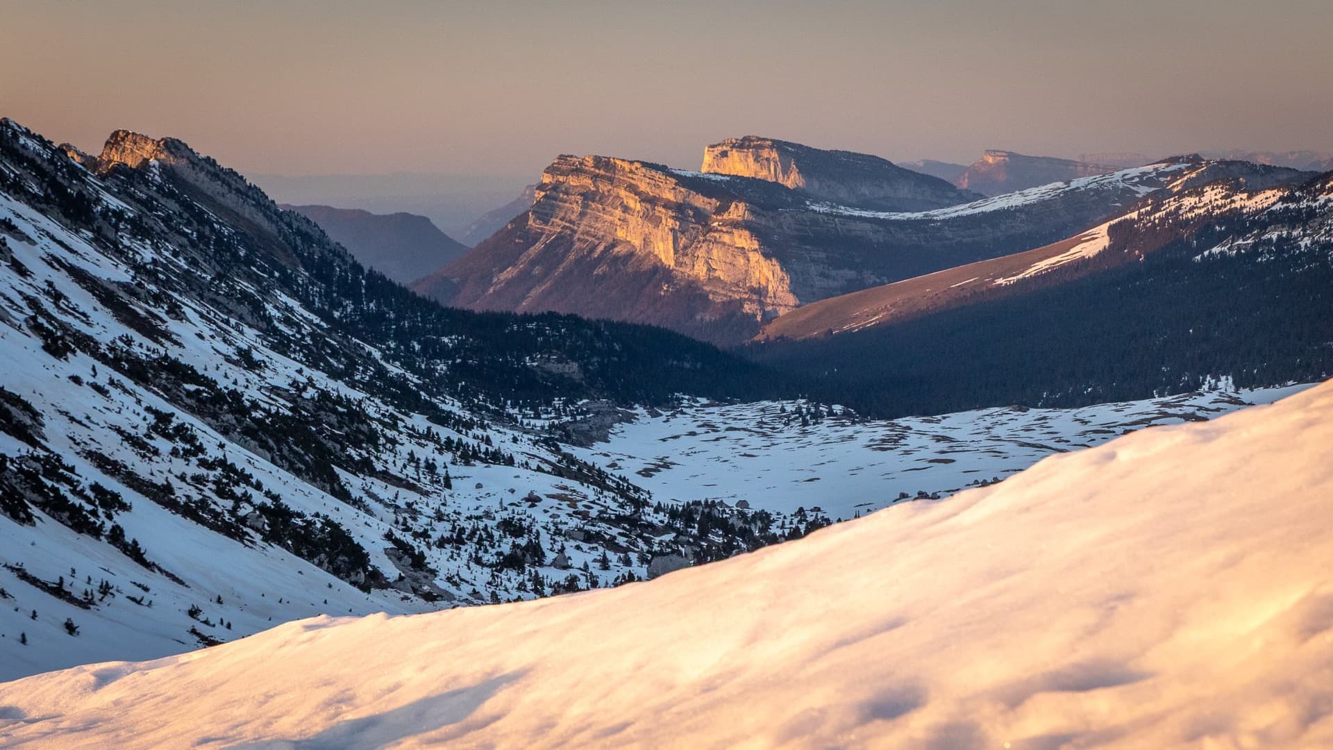 dernières lumières sur le vallon de marcieu