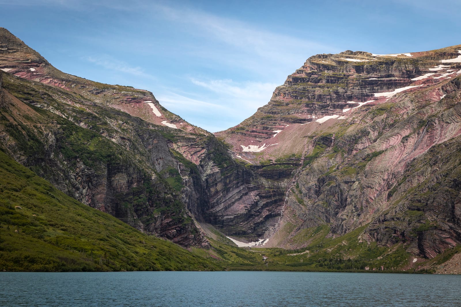 Majestueuse FALAISE — Glacier, ETATS UNIS