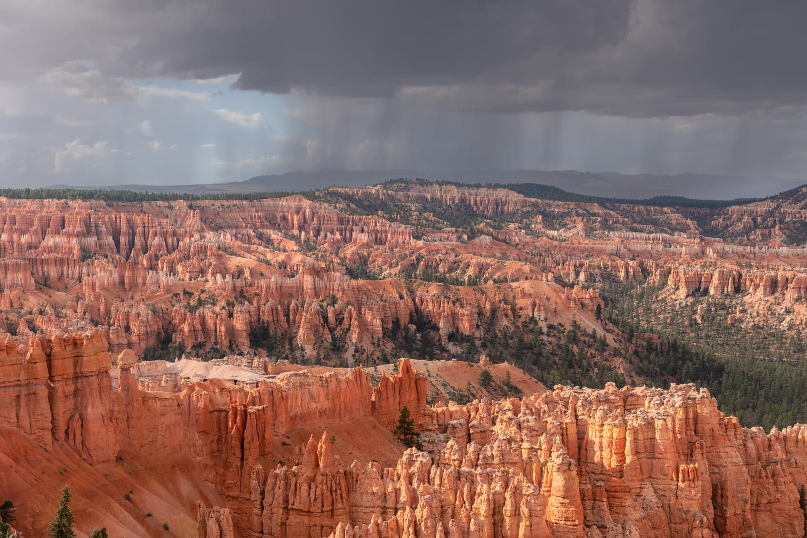 A First Day on the Peekaboo Loop — Bryce Canyon National Park, Utah