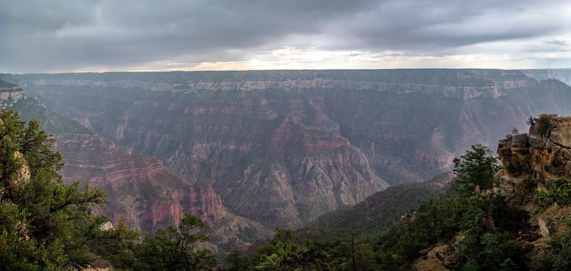 Arrivée à l'entrée nord de grand canyon — Parc National de Grand Canyon, Arizona