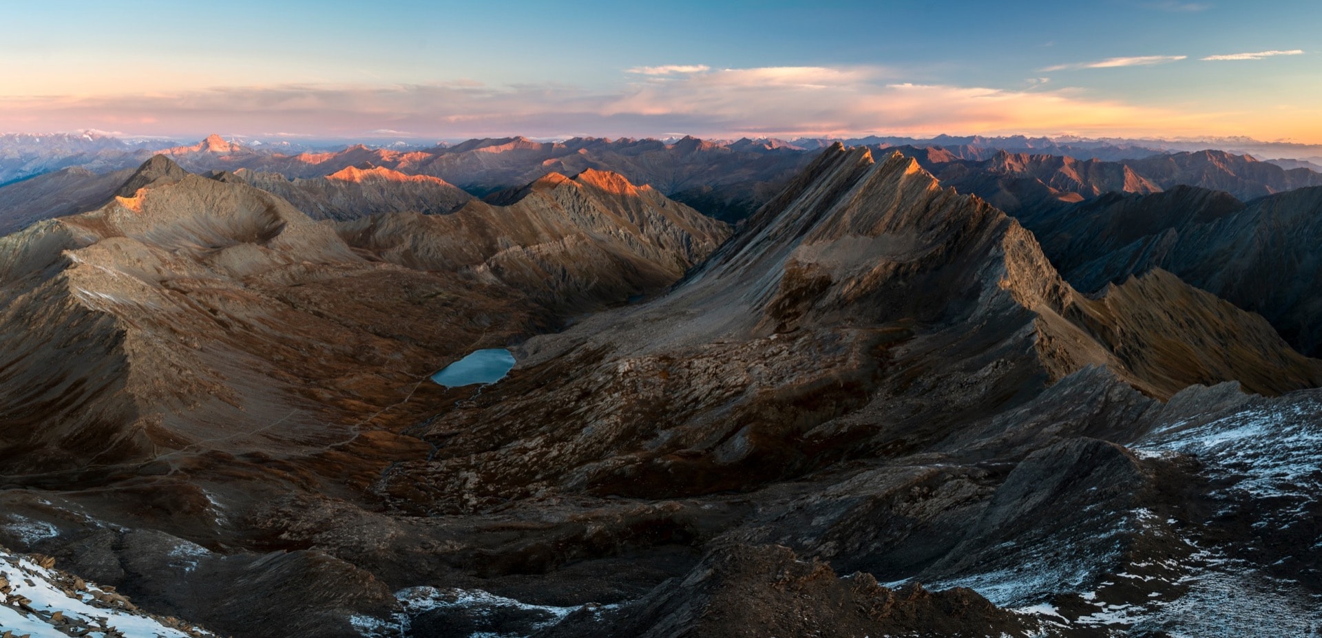 Dernières lumières sur les sommets — Queyras