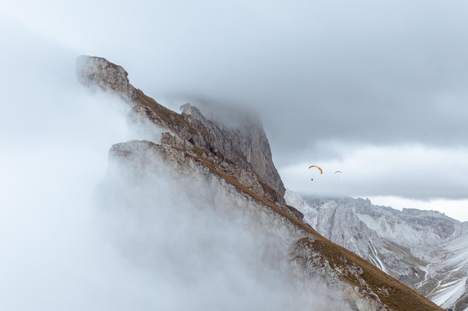 Seceda dans la brume — Dolomites