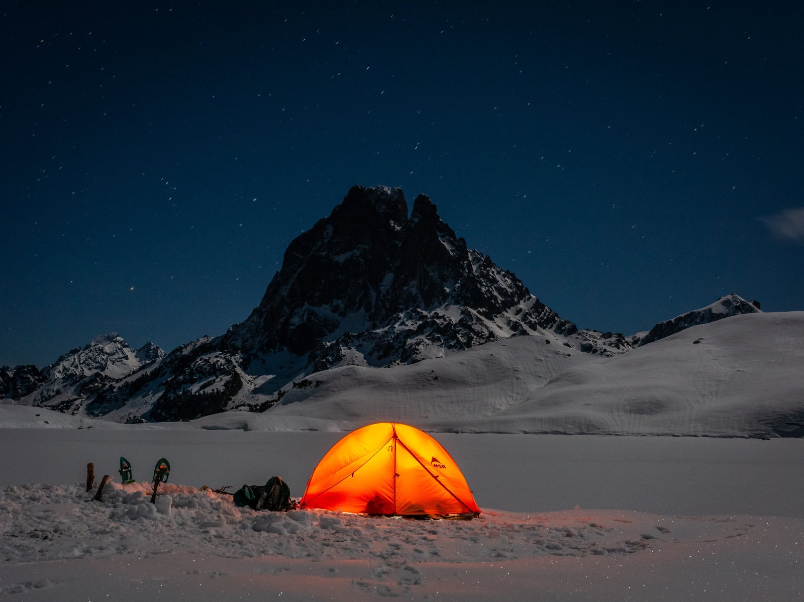 Une nuit face au pic du midi d'ossau — Pyrénées