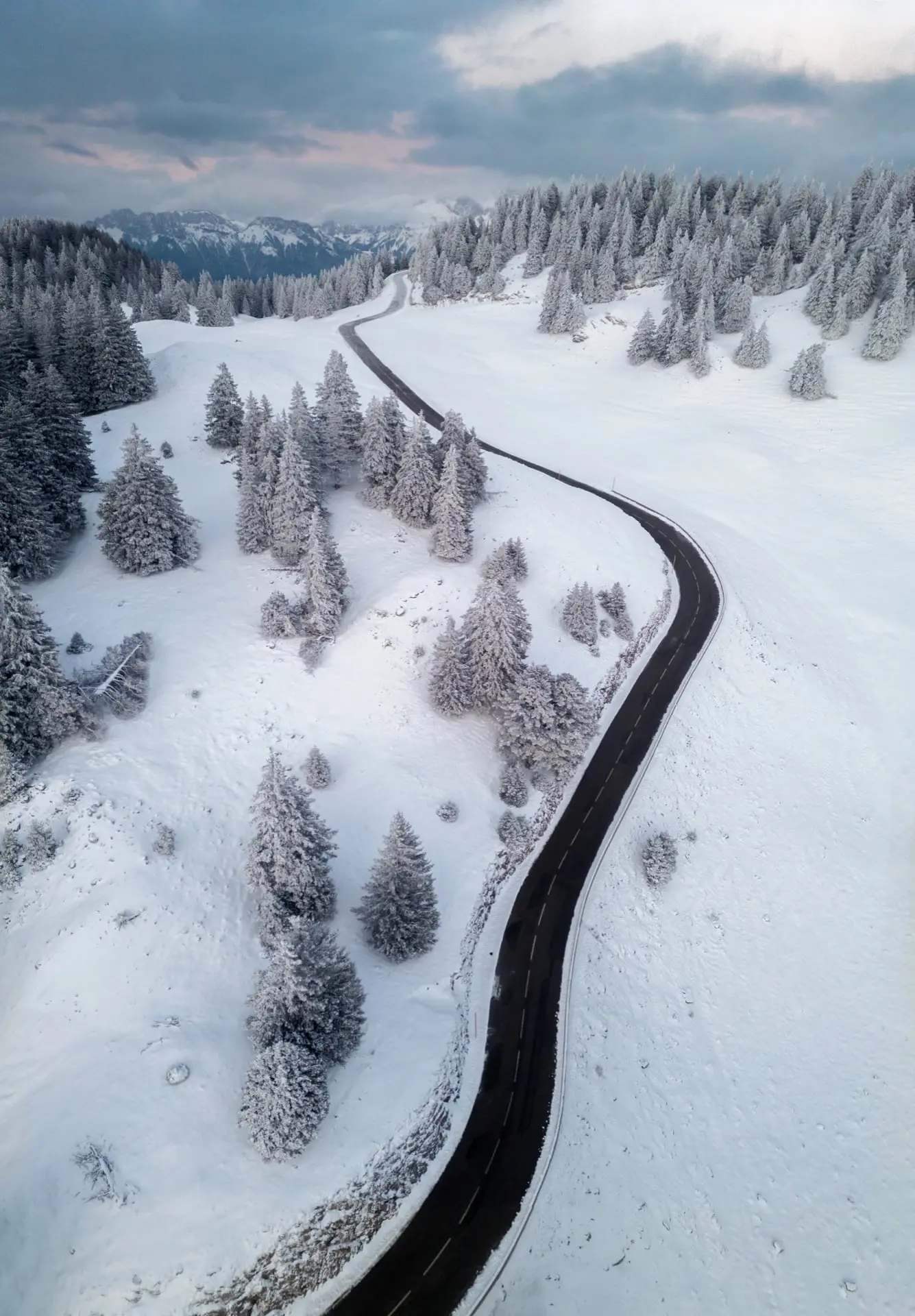 La route vers le Semnoz - Bauges